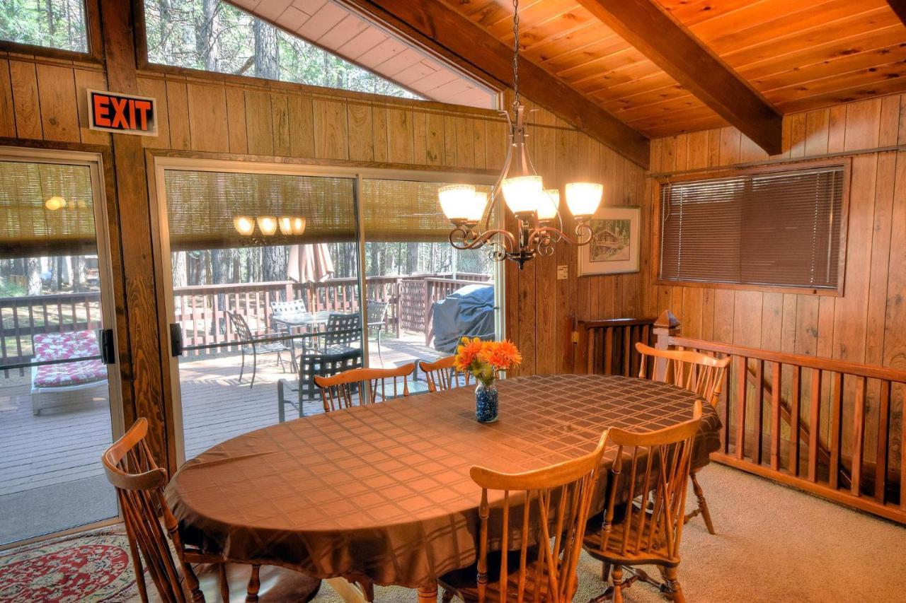 Papa Bear Cabin North Wawona Экстерьер фото
